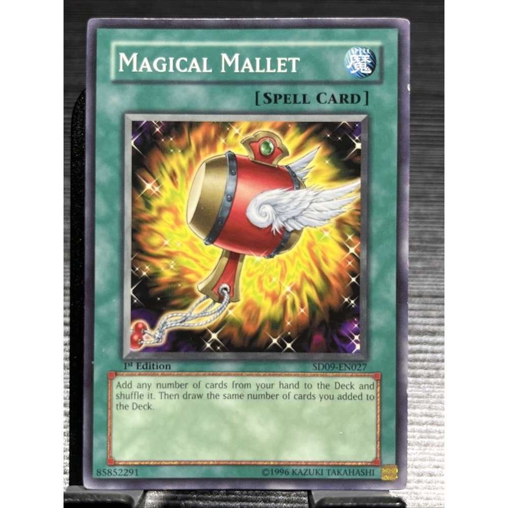 Magical Mallet SD09-EN027 Yu-Gi-Oh!‎ 1st Edition Common – Moderately Played
